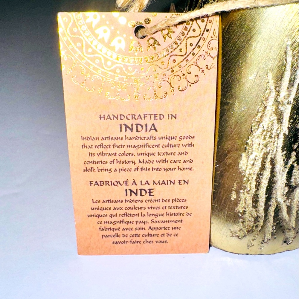 Cute Gold Mushroom Decor 8 x 6 - Picture 3 of 4